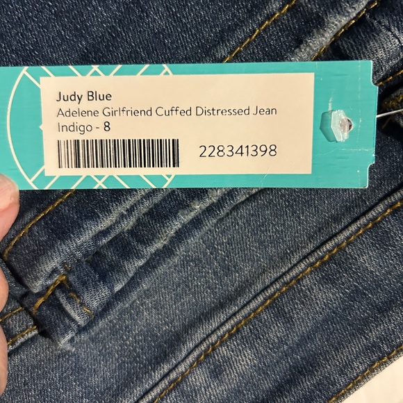 Judy Blue Adelene Mid Rise Girlfriend Jean - Picture 3 of 3